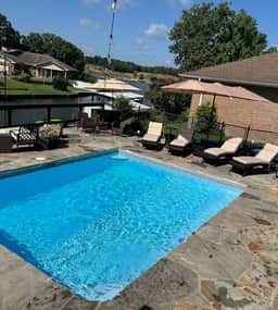 As Good As It Gets on the LakePrivate Pool/Hot Tub - Image 2