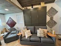 Tiny house with loft - Image 5